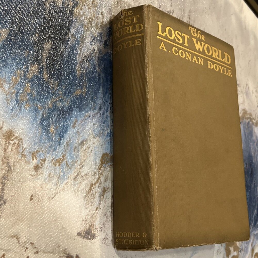 The Lost World by Sir Arthur Conan Doyle  George H Doran First American Edition